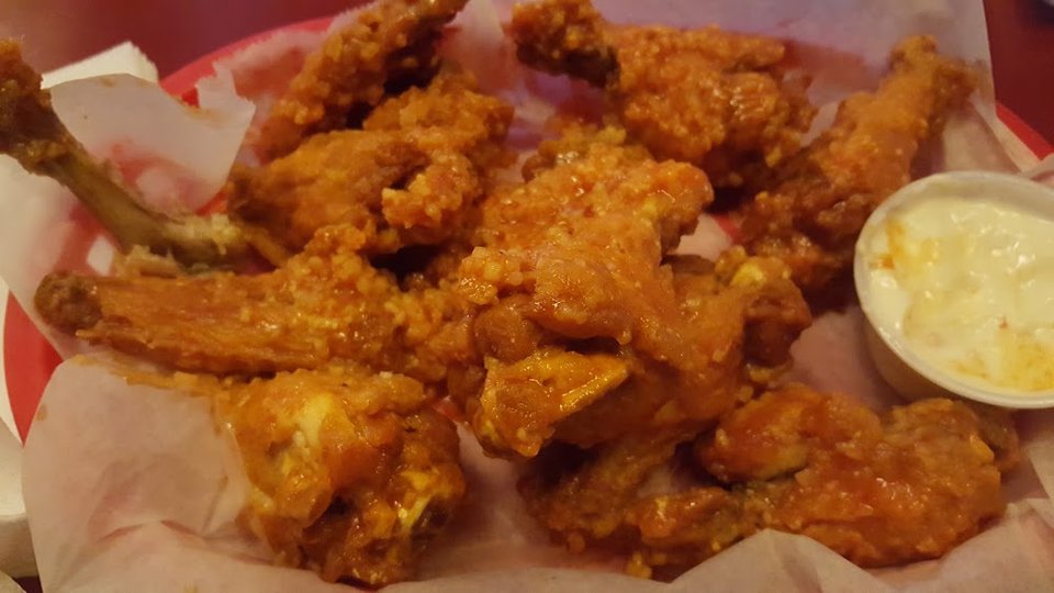 Hot Garlic Wings